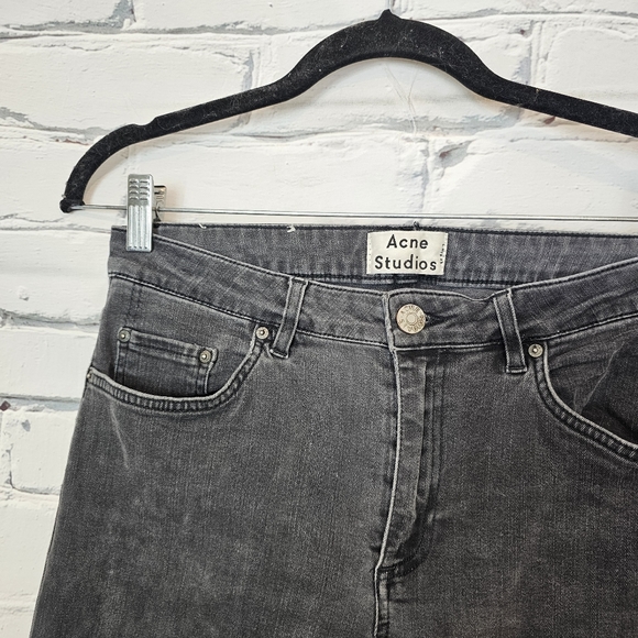 Acne Studios Skin 5 Jeans in Used Black 30/32 - Picture 4 of 8